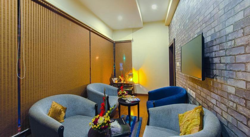 Casa Broadway-A Boutique Hotel コルカタ エクステリア 写真
